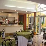 Ξενοδοχείο Genova