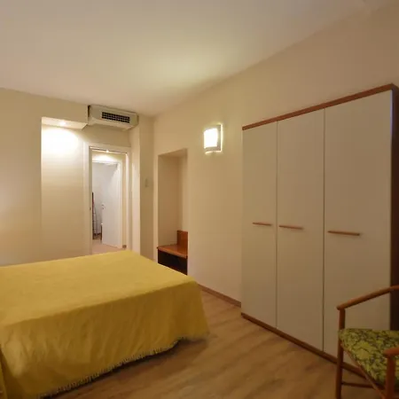 Hotel Genova